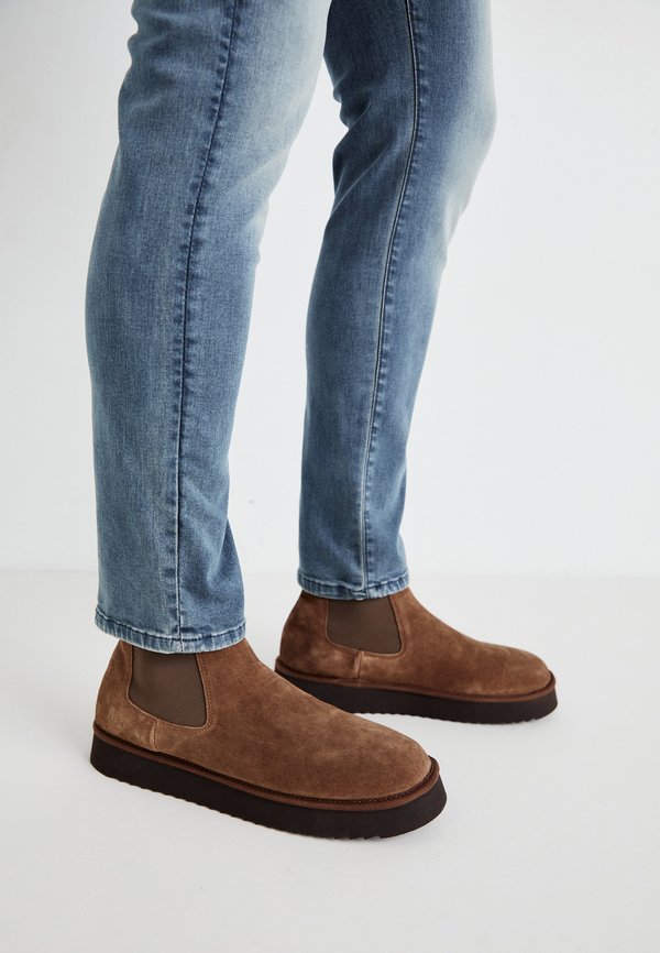 Classic ankle boots - chocolate4