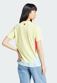 adidas Performance SPAIN 24 HOME - Futbalový dres - pulse yellow halo mint