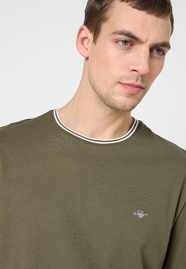 T-Shirt basic