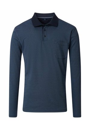 Marineblauwe polo met lange mouwen, voorzien van een kraag, drie-knoopsluiting en een borstzak. Gemaakt van gestructureerde stof.
