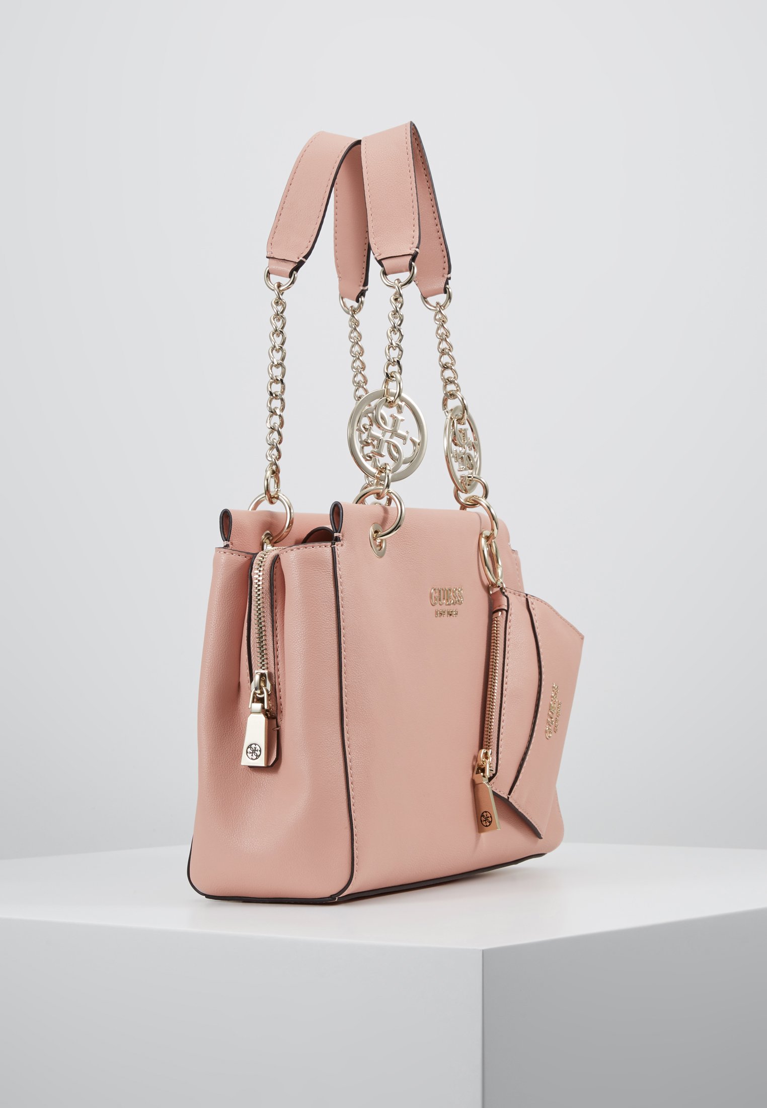 Guess TARA GIRLFRIEND SATCHEL SET Håndveske peach Guess TARA GIRLFRIEND SATCHEL SET Håndveske peach