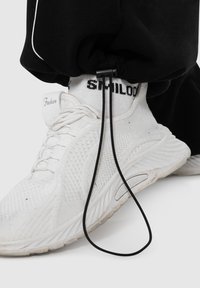 Thumbnail Image 7