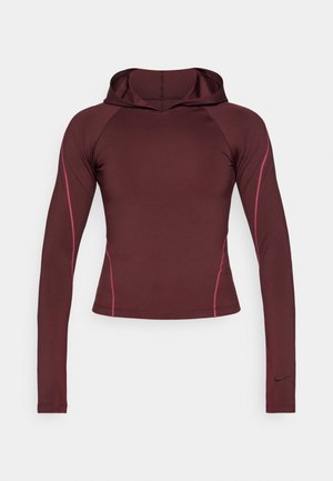 Bordeaux rode langmouwen hoodie gemaakt van rekbaar materiaal, met roze zijnaad en een klein zwart Nike-logo op de manchet.
