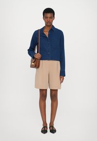 CLOSED CROPPED CLASSIC SHIRT - Overhemdblouse - dark blue