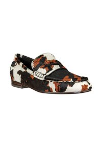 Loafers made of cowhide in black, white, and brown patterns, featuring stitched accents and a flat heel. Rounded toe design.
