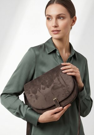 Bruno Magli, BRUNO MAGLI SHOULDER BAG - Sac bandoulière - brown