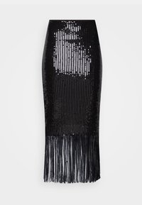 Černá sukňa v úzkom strihu posiata flitry, vyznačujúca se lesklou textúrou a frnčkovým lemem pro zvýšení detailu.