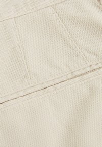 Reiss Chinos tipa bikses - off white