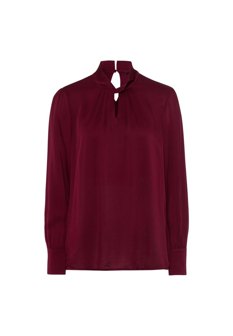 Burgundy långärmad blus med hög hals, nyckelhålsdetalj och veckad framsida. Tillverkad av ett slätt, lätt tyg.