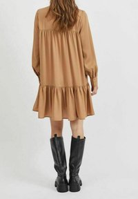 VILA Denní šaty - beige