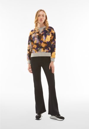 Sweatshirt - tye and dye