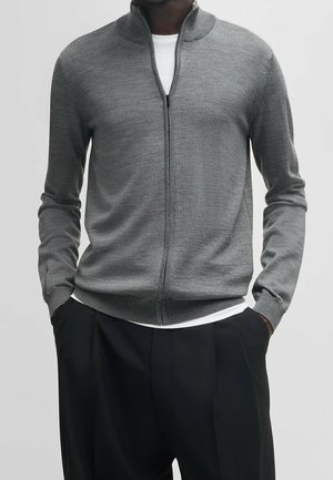Strickjacke - grey