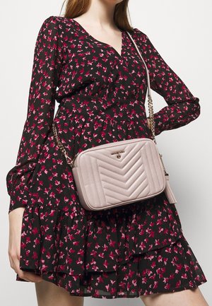 MICHAEL Michael Kors, Sac bandoulière - pink