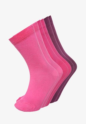 Cinq paires de chaussettes dans des nuances de rose et de violet, fabriquées en tissu lisse avec des poignets côtelés et des orteils sans couture.