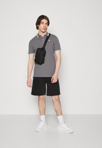 G-STAR DUNDA - Piké - granite