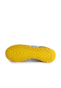 MUNICH MASSANA  - Zapatillas de entrenamiento - mostaza