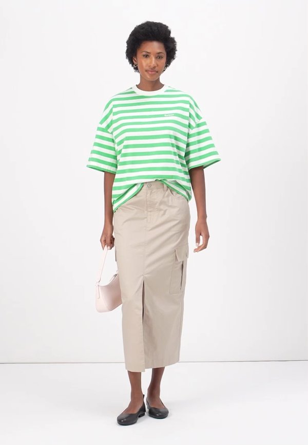 LUNA  - Pencil skirt - light sand3