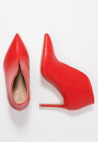 Wallis Botki na obcasie