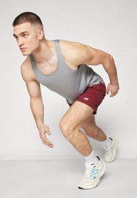 New Balance SPORT ESSENTIALS SINGLET - Top - slate grey