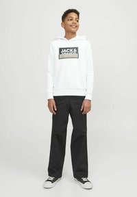 Jack & Jones Junior GEDRUCKT - Džemperis ar kapuci - white