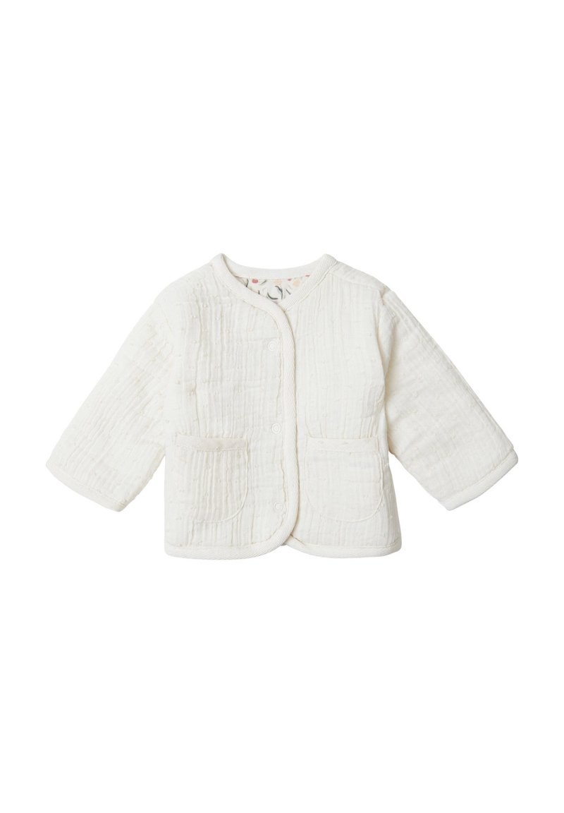 Gepolsterte weiße Jacke mit langen Ärmeln, Rundhalsausschnitt, Druckknopfverschluss und zwei vorderen Taschen. Weicher, strukturierter Stoff mit einem subtilen Muster.