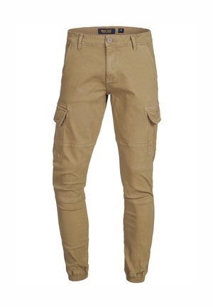 Beige Cargo-Hosen mit Knopfverschluss, elastischen Bündchen, zwei seitlichen Klappentaschen und Nahtdetails an den Knien, auf weißem Hintergrund dargestellt.