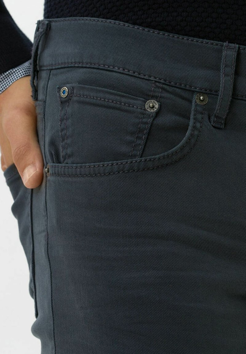 Uomo STYLE CHUCK - Jeans slim fit Uomo STYLE CHUCK - Jeans slim fit