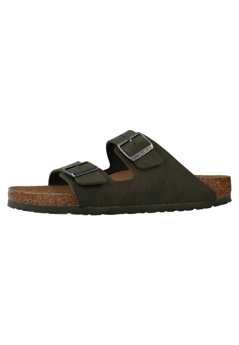 Dunkelgrüne Sandale mit zwei verstellbaren Riemen, Korkfußbett und Gummisohle. Verfügt über metallische Schnallen für einen sicheren Sitz und eine strukturierte Oberseite.