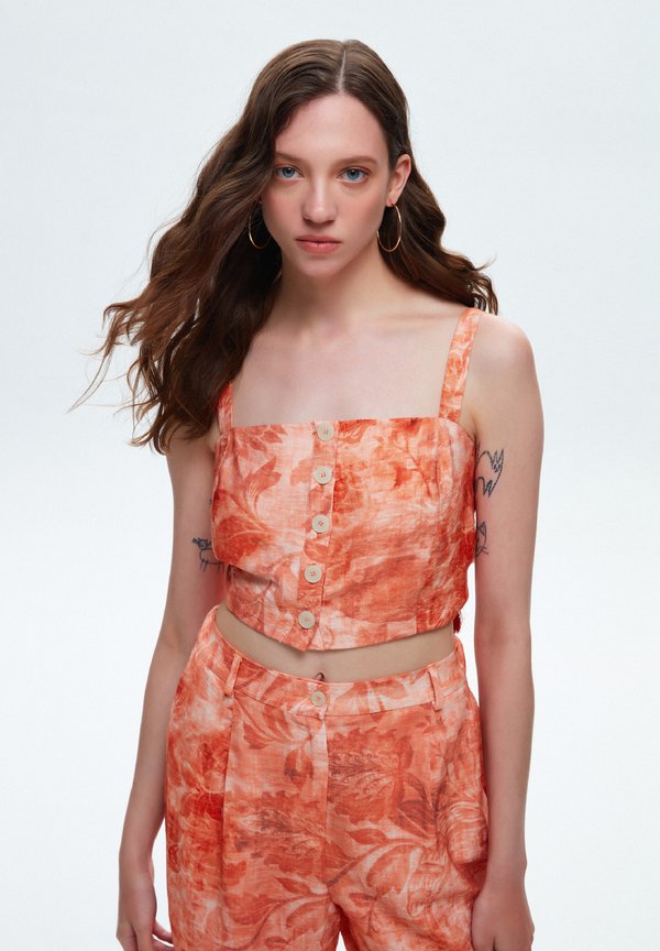 TASSEL DETAILED PATTERNED CROP - Bluse - patterned orange