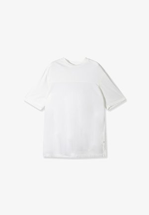 Wit T-shirt met korte mouwen van zachte stof, voorzien van een ronde hals, een relaxte pasvorm en zijsplitsen voor extra bewegingsvrijheid.