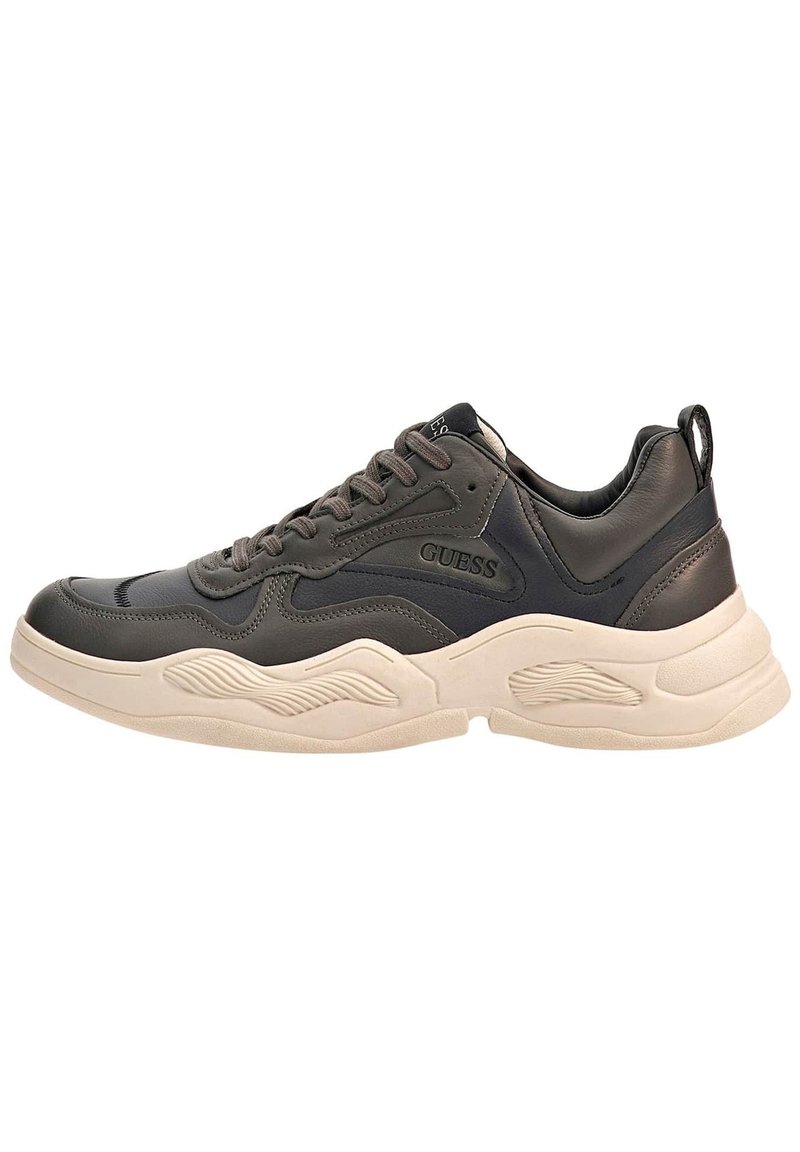Scarpe Guess Bassano: Le Sneaker Stringate Che Uniscono Comodità E Stile Per L'Uomo Di Ogni Giorno - 2