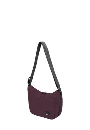 Lila Schultertasche mit einem grauen verstellbaren Trageriemen, zwei Reißverschlusstaschen, runder Form, glattem Stoff und seitlichen Mesh-Akzenten.