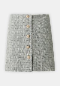 Krilo s houndstooth vzorcem v svetlo sivi barvi, z zlatimi gumbi spredaj, z ravnim krojem in teksturirano tkanino.