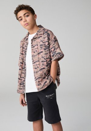 REGULAR FIT - UNDERGROUND - Šorti - black