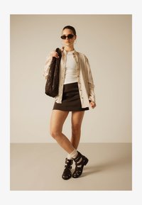 Δεν επιλέχθηκε, coffee bean