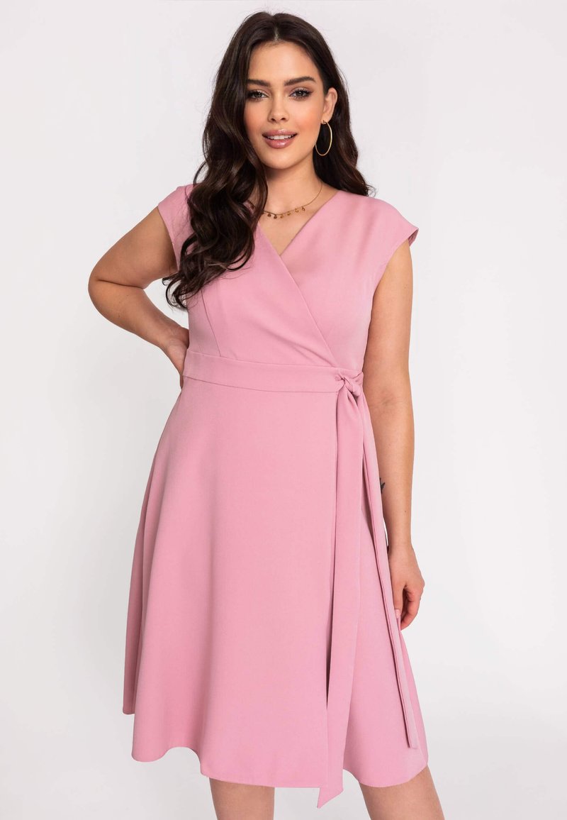 SELFIEROOM DERLA - Sukienka koktajlowa