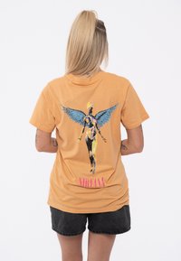 Paradiso Clothing NIRVANA UTERO  - Print T-shirt - orange
