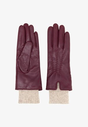 Para burgundowych skórzanych rękawiczek z beżowymi, prążkowanymi mankietami, jedna pokazująca dłoń, a druga tył z ozdobnym przeszyciem.