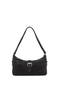 Borsa a tracolla in suede nero con manico in pelle liscia, dettaglio in metallo argentato con fibbia e chiusura a zip. Progettata con una silhouette curvata.