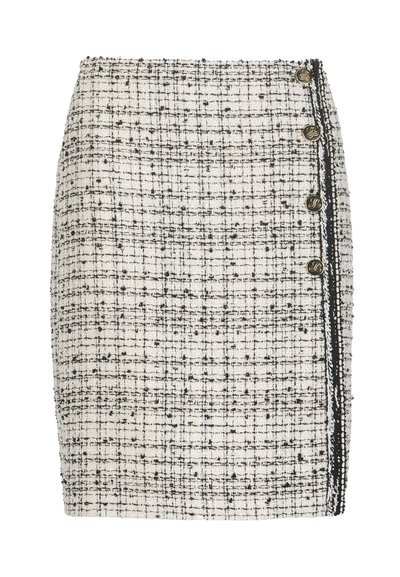 Tweednederdel med et creme- og sortternet mønster, med en sidelukning med knapper og en kontrastkant langs åbningen.