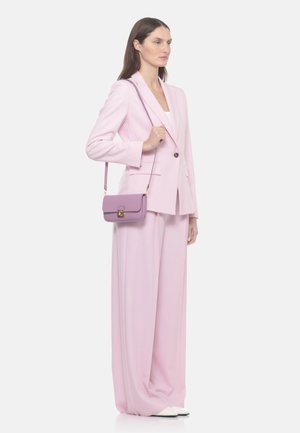 Coccinelle, BORSA C-ME LOCK MINI - Borsa a tracolla - viola