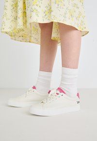 MADDY - Sneakers basse - off white