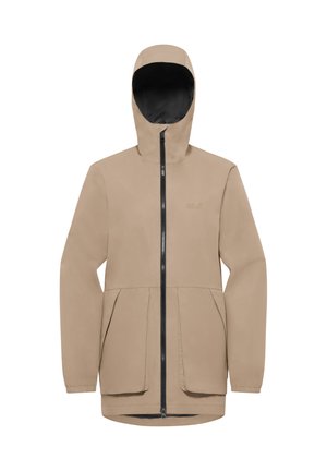 Veste de pluie à capuche beige avec fermeture éclair frontale et deux poches à rabat, conçue pour une utilisation en extérieur.