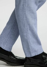 Thumbnail Image 5