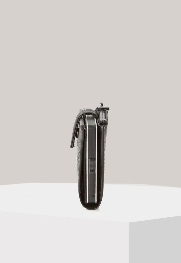 C FOUR E CAGE  - Wallet3