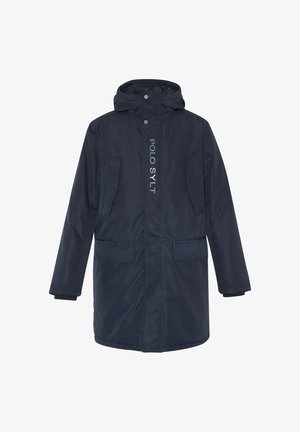 Marineblauer Parka mit Kapuze, ausgestattet mit einem Frontreißverschluss, Druckknöpfen und zwei Seitentaschen. Vertikal auf der Vorderseite steht der Text "POLO SYLT".