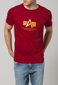 Alpha Industries Camiseta estampada - speed red
