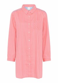 Camicia a maniche lunghe a strisce rosa con colletto button-down e una tasca sul petto; presenta sottili strisce bianche e una texture liscia.