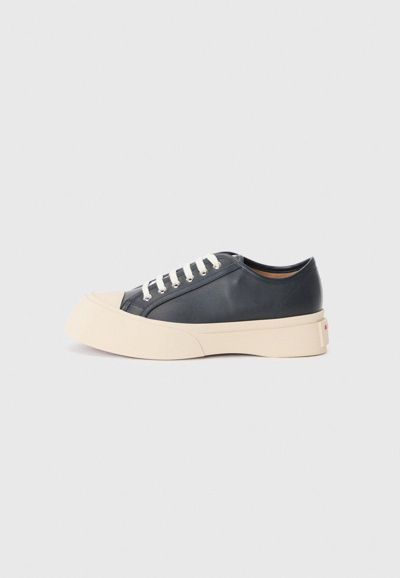Marni Baskets basses - black