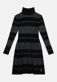 Επιλέχθηκε, black